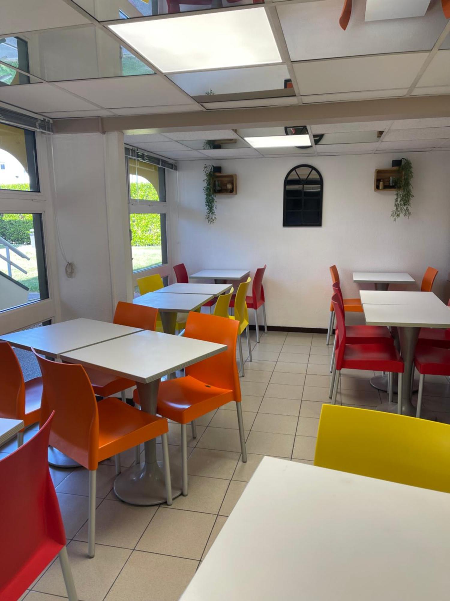 Premiere Classe Amiens Est - Hotel Glisy