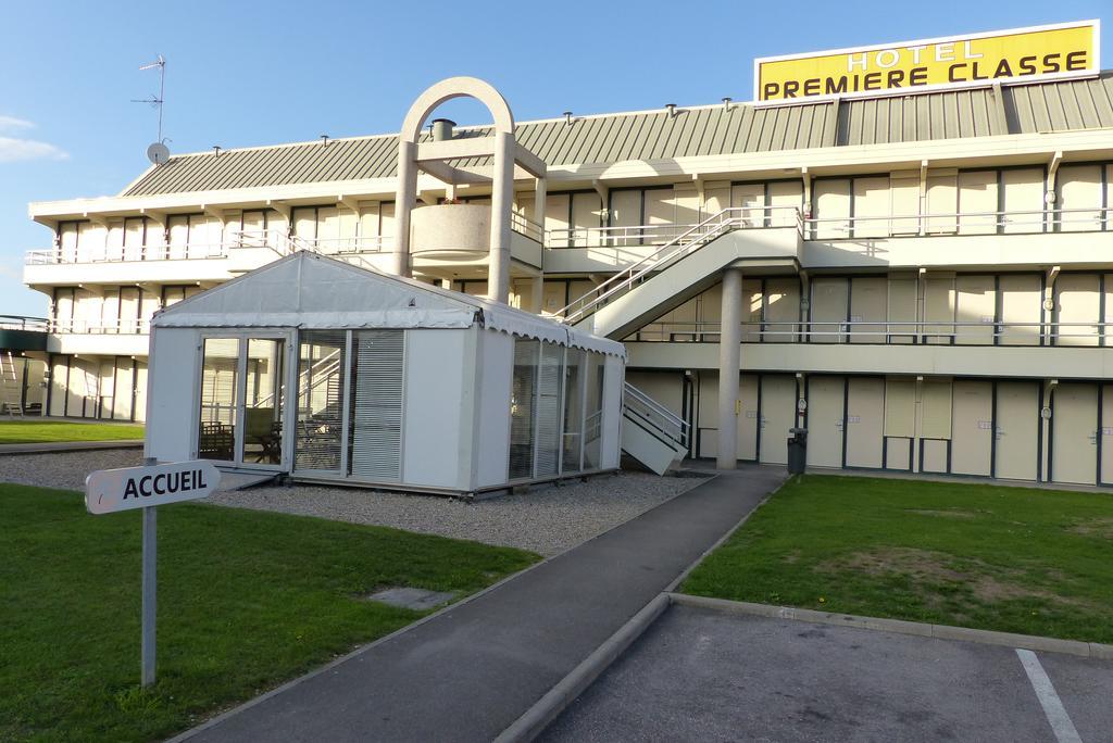 Premiere Classe Amiens Est - *
