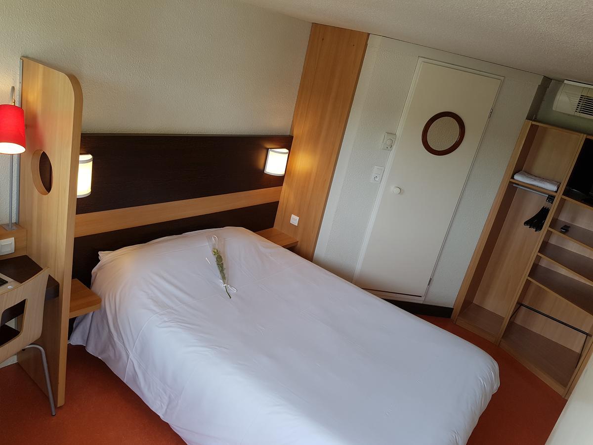 Hotel Premiere Classe Amiens Est - *